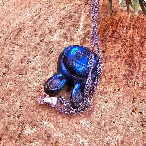 Nature Labradorite Carved Flashy Cute Rabbit Girl Pendant Necklace - Picture 5 of 10